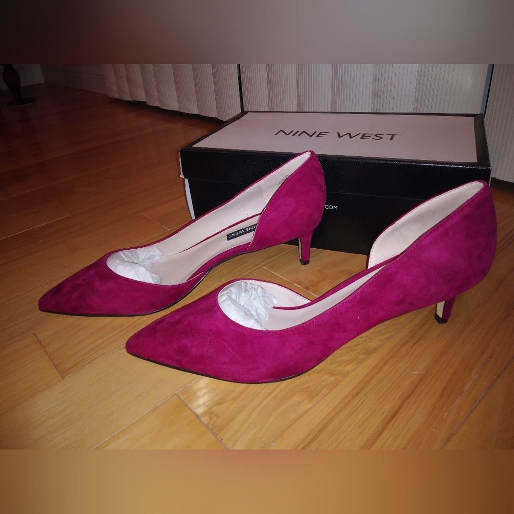 *NEW* Nine West Wine Suede Heels Sz 9